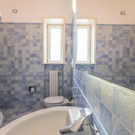 Trilocale Corso Italia 24 Piano Terra Con Spazio Esterno Holiday home Gallipoli